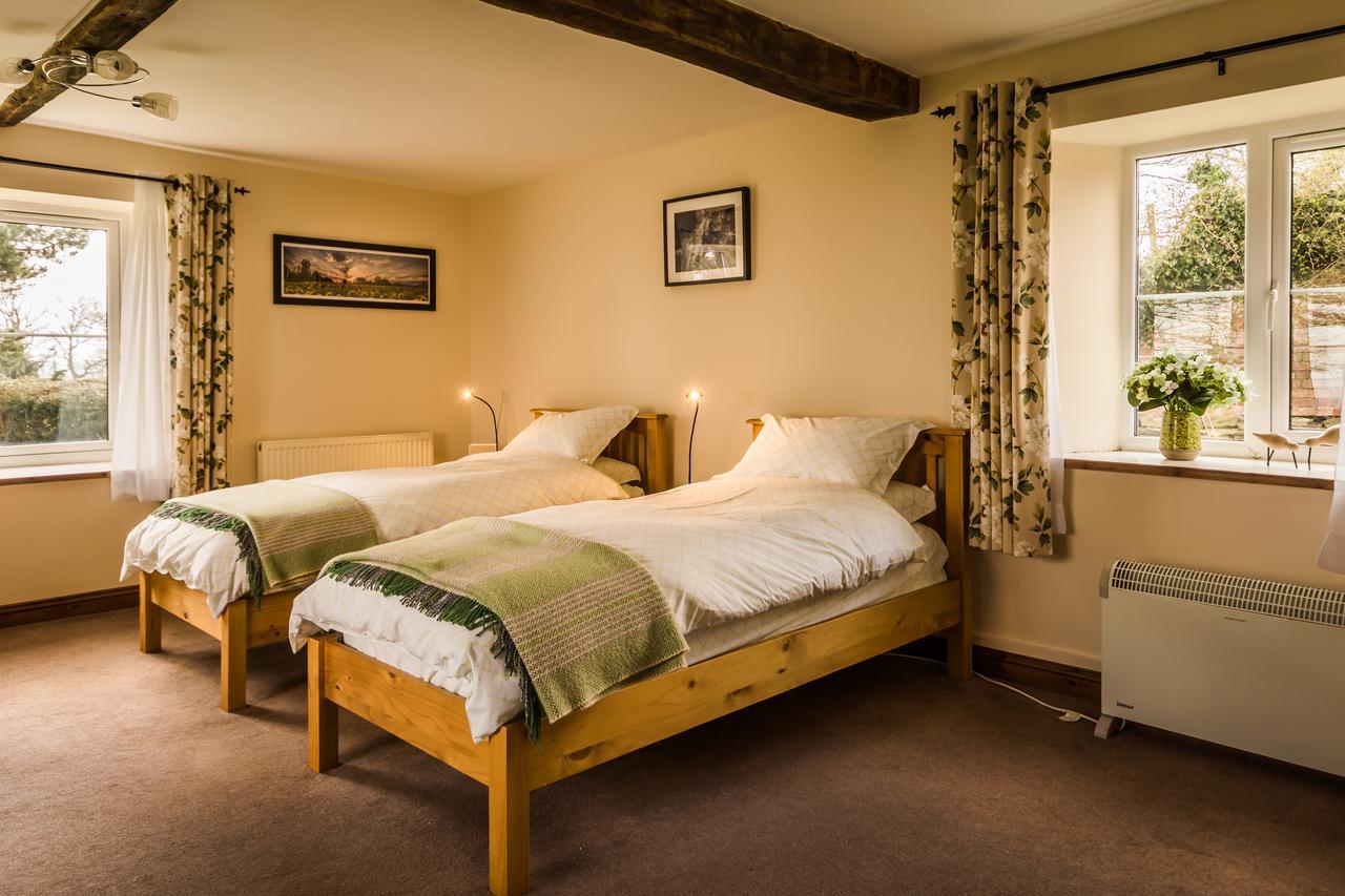 Bed and Breakfast Hills Farm Leominster Exterior foto